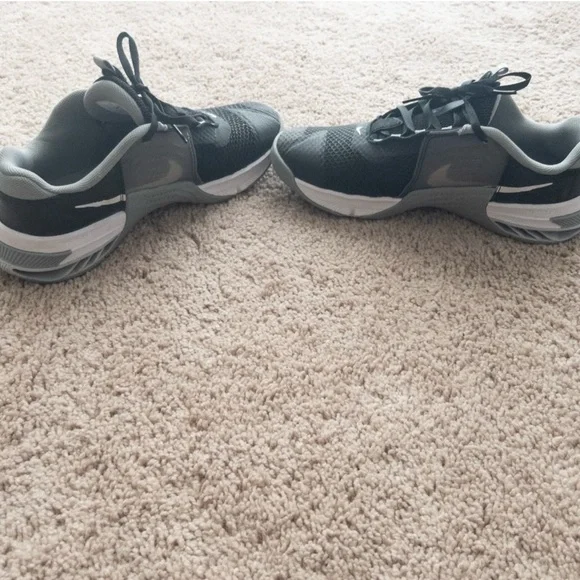 Nike Metcon 

Nike Dual-Tone Black and Gray Athletic Shoes - Picture 4 of 7
